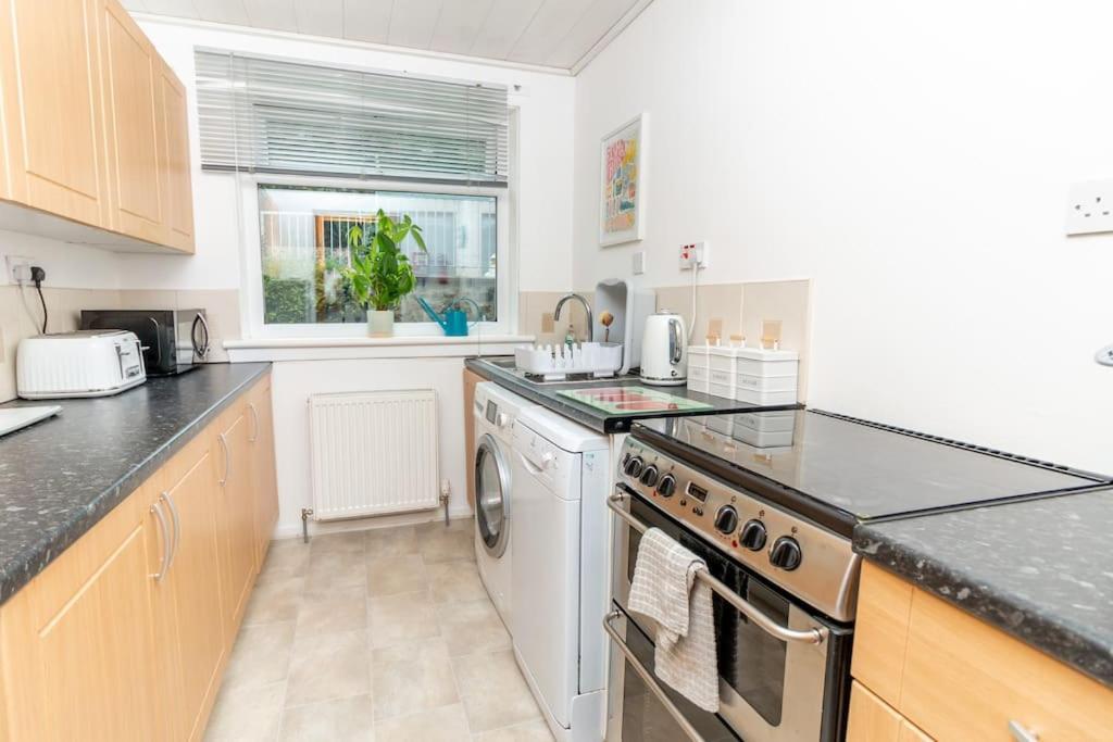 'Sunset View' Eclectic & Stylish One Bed Apartment Newport-On-Tay エクステリア 写真